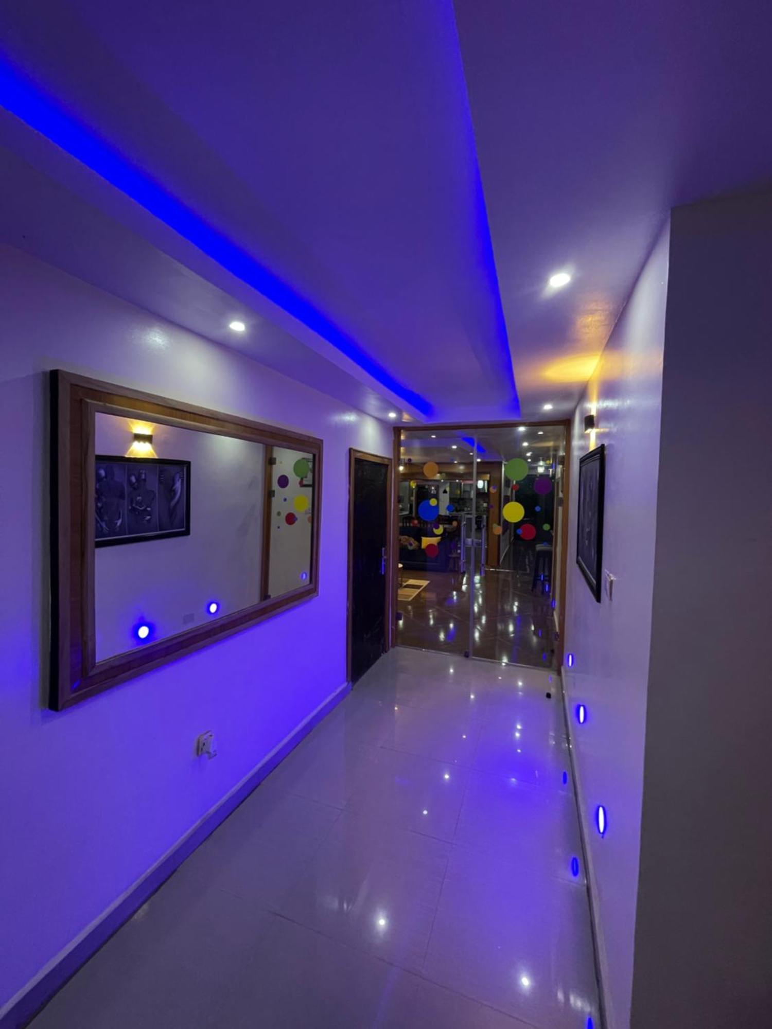 24-Hour Electricity An Entire Stylish 4-Bedroom Bungalow Akure Buitenkant foto