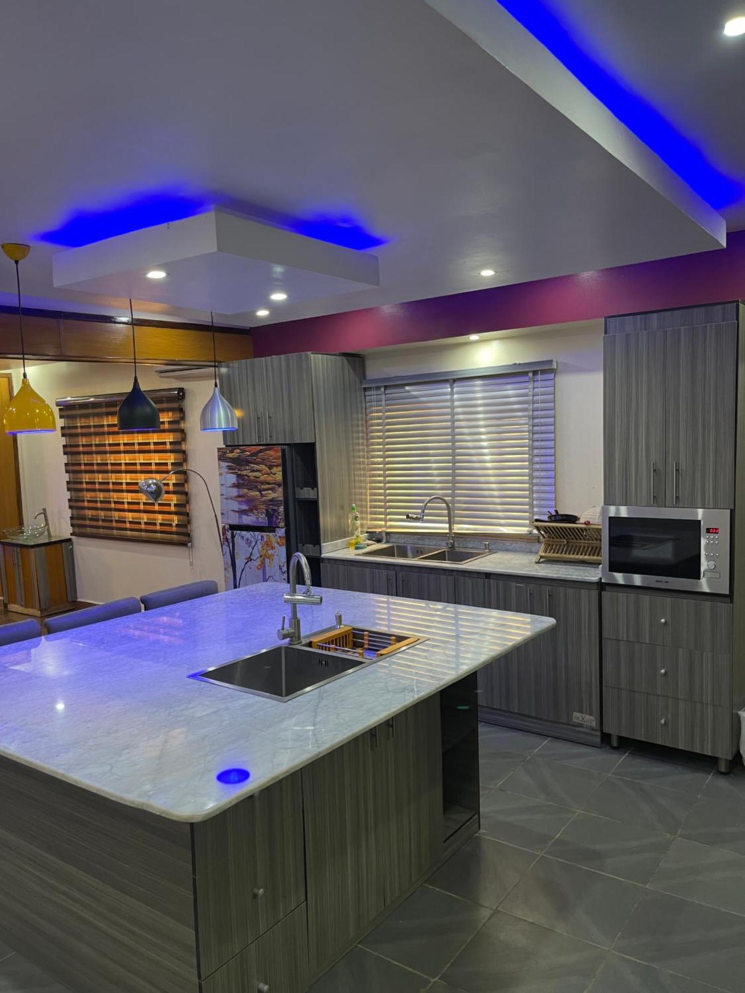 24-Hour Electricity An Entire Stylish 4-Bedroom Bungalow Akure Buitenkant foto