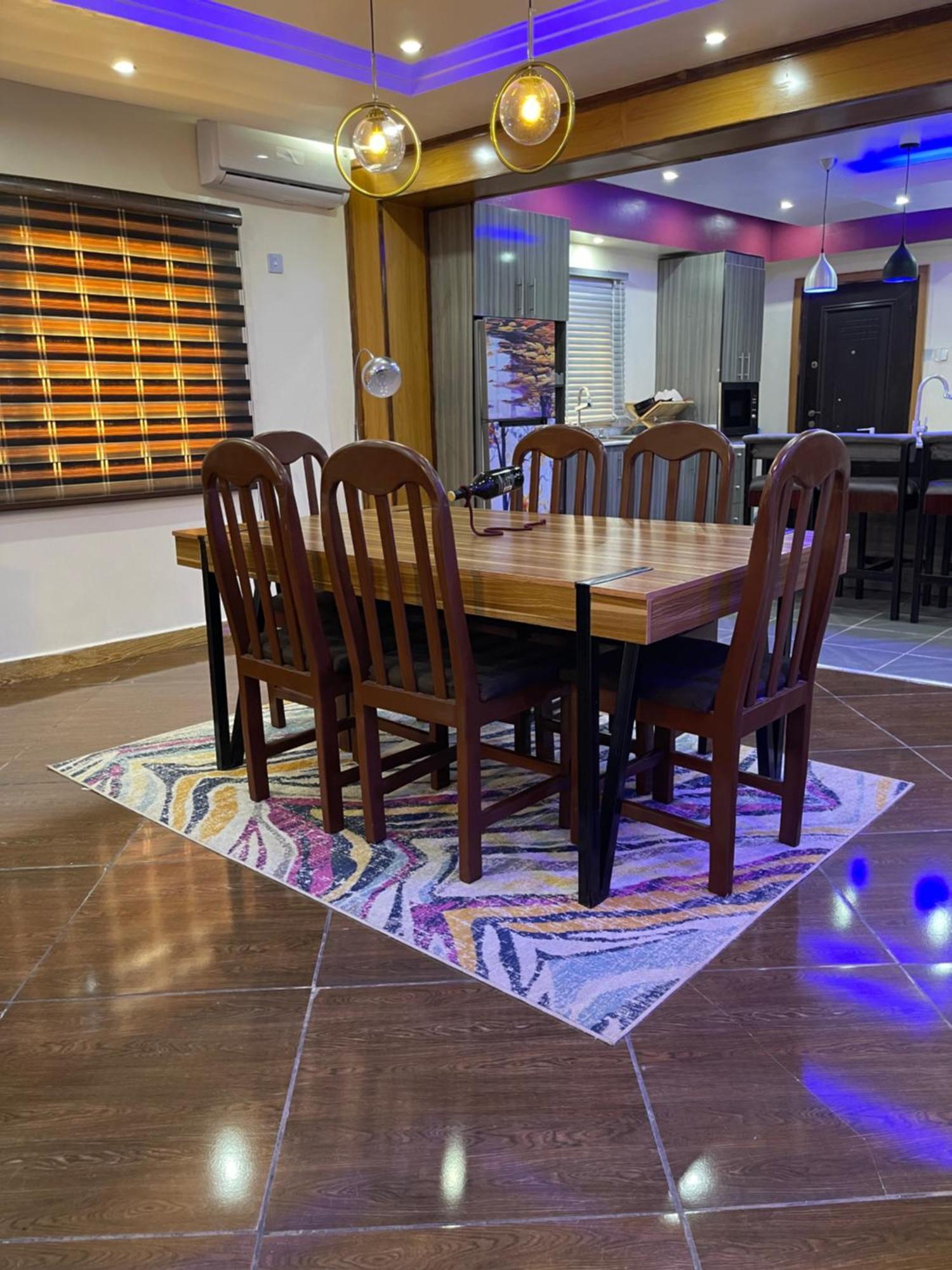 24-Hour Electricity An Entire Stylish 4-Bedroom Bungalow Akure Buitenkant foto